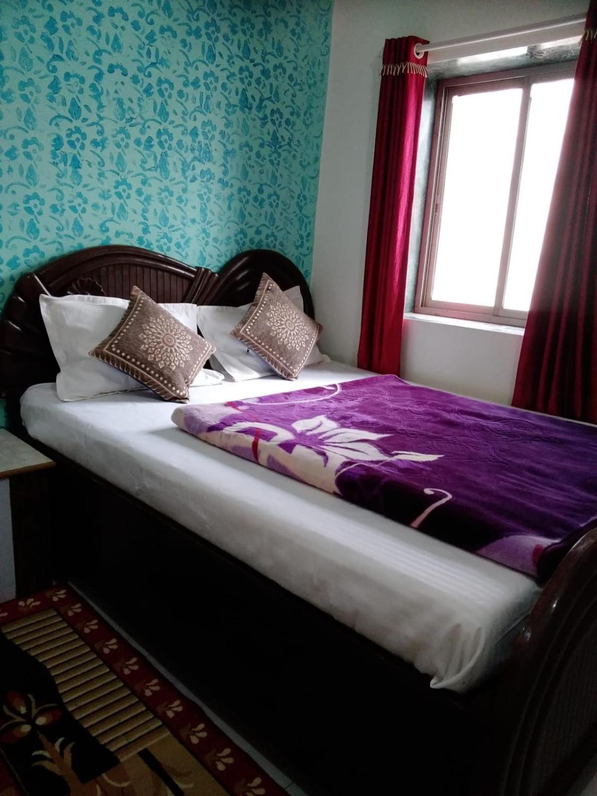 Om Datta Krupa Niwas Cottage Mahabaleshwar Ngoại thất bức ảnh
